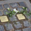 Przełożenie kamieni pamięci w Monheim nad Renem