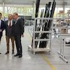 Burmistrzowie odwiedzili nowo powstałą firmę produkcyjna w Malborku