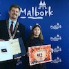 Burmistrz nagrodził laureatów konkursu plastycznego „Powiem Wam – 112 znam!