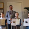 Laureaci gminnego etapu konkursu „Szanuj życie! Bezpieczna praca w gospodarstwie rolnym”