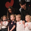Przedstawienie przedszkolaków z Czerwonego Kapturka