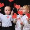 Przedstawienie przedszkolaków z Czerwonego Kapturka