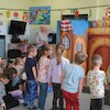 Burmistrz czytał dla przedszkolaków z 