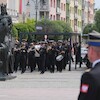 Uroczysty apel na Placu Kazimierza Jagiellończyka