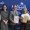Dyrektorzy malborskich szkół podstawowych z powierzeniem stanowisk na kolejną kadencję