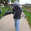 Uczniowie malborskich szkół zazieleniają bulwar im. Macieja Kilarskiego