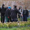 Uczniowie malborskich szkół zazieleniają bulwar im. Macieja Kilarskiego