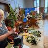 Warsztaty florystyczne seniorów