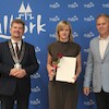 Nagrody Burmistrza dla wyróżnionych dyrektorów i nauczycieli