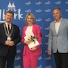 Nagrody Burmistrza dla wyróżnionych dyrektorów i nauczycieli